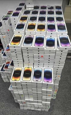 mixed iPhone pallets with manifest